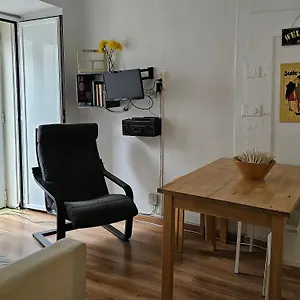  Apartment Window To I