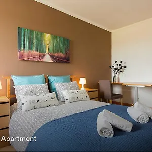 Apartment Cardoso Pires 2 Bedrooms Apt., Lisbon
